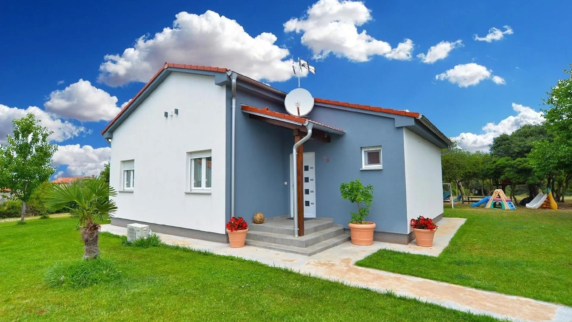 Ferienhaus Mit Privatpool Fuer 6 Personen Ca 85 Qm In Pula, Istrien Istrische Riviera 0*, Pula